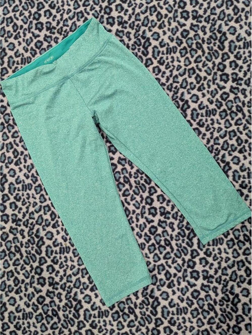 Sz.S ENERGIE Women’s Junior  Teal Tights . below knee, capri